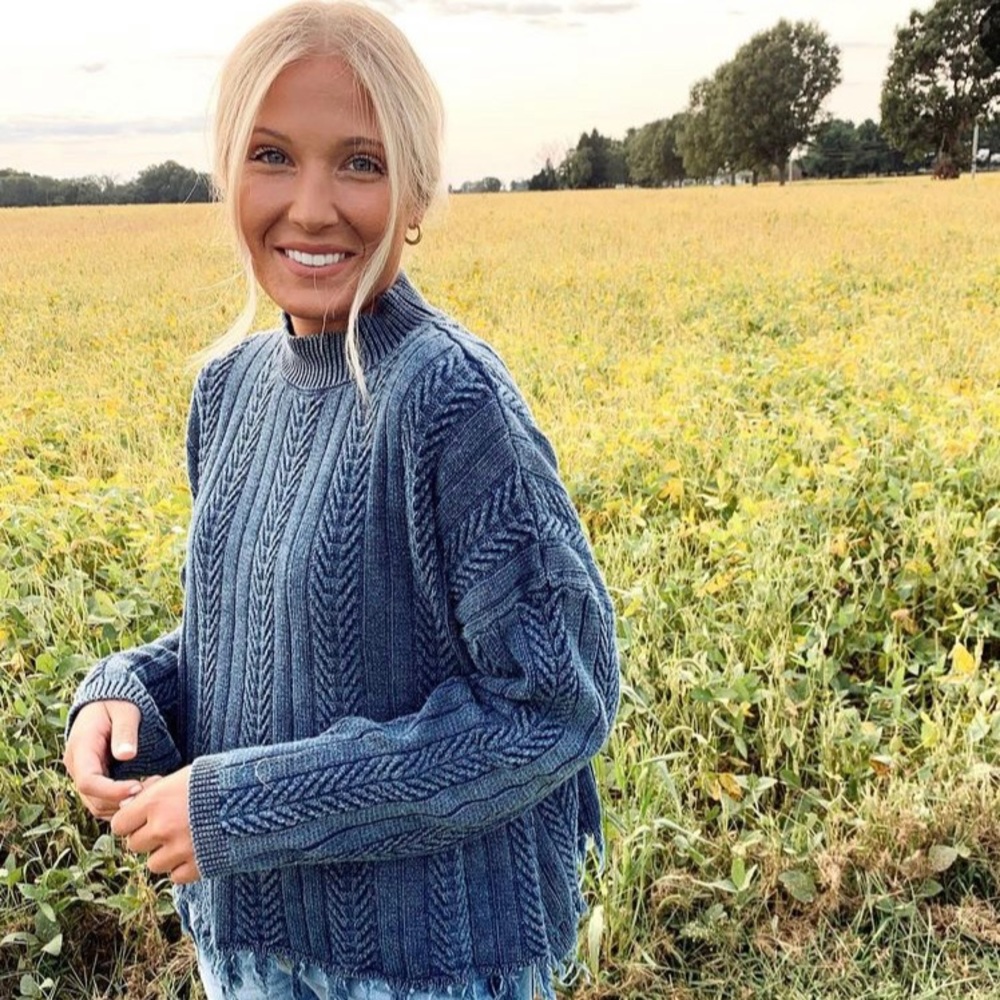 Knit sweater